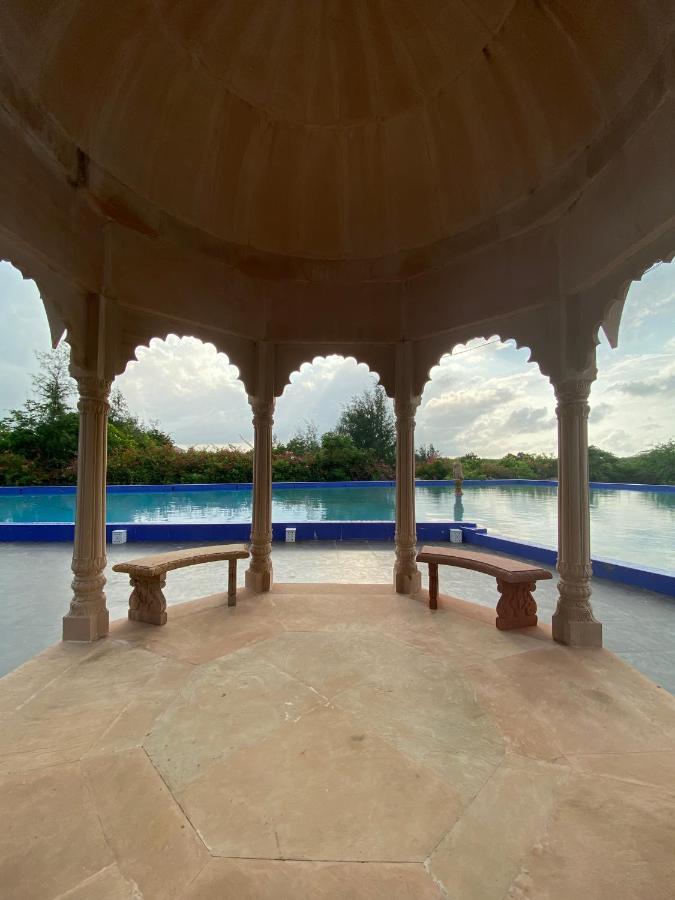 City The Village Beach Resort Laeja Luaran gambar